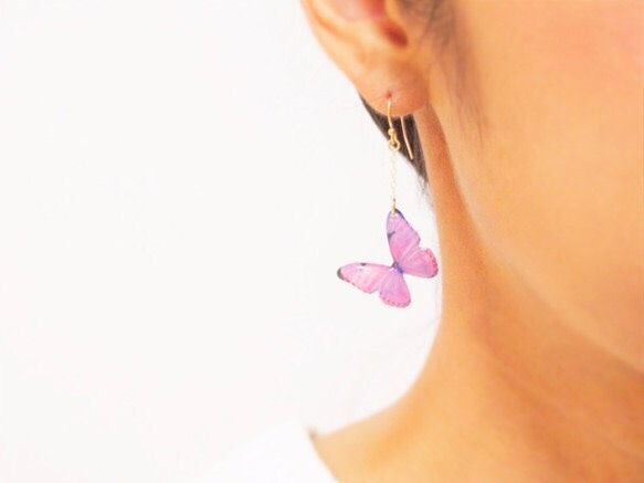 Light Purple Butterfly Earrings,asymmetry/Pierced or clip-on 第7張的照片