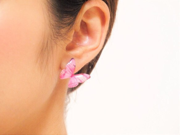 Light Pink Butterfly Earrings With Pearl2[Pierced/Clip-on] 第3張的照片