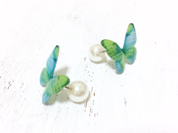 Blue Green Butterfly Earrings With Pearl2[Pierced/Clip-on] 第2張的照片