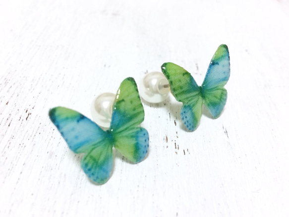 Blue Green Butterfly Earrings With Pearl2[Pierced/Clip-on] 第5張的照片