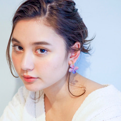 あじさい香る耳元(ミックス)ピアス / イヤリング 4枚目の画像