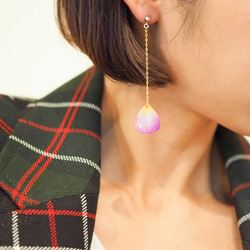 玫瑰花瓣（淺紫色）耳環/耳環 第3張的照片