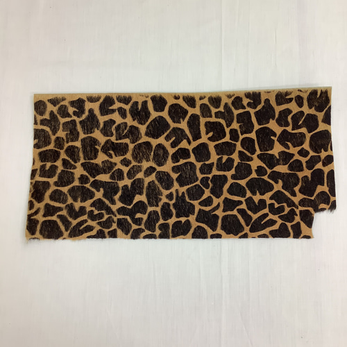 ハンドメイドレザークラフトキリン柄ハラコ牛革茶色ミドルウォレット牛