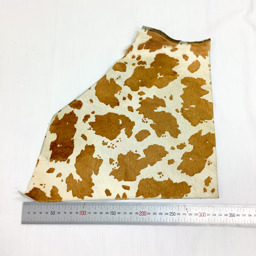 ハラコ 切り革 牛柄 プリント その他素材 レザーメイトさとう 通販