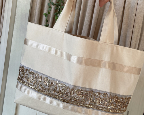 Gypschila リボン刺繍 トートバッグ グレー Gypsophila リボン刺繍トートバッグ