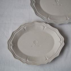 マカロンミルキーホワイト・グレース楕円皿 2枚目の画像