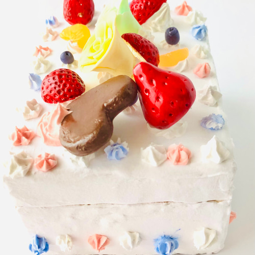受注製作】フェイクスイーツ ウエディングケーキ風小物入れ