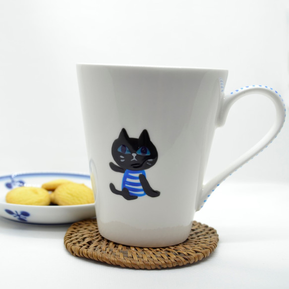 マグカップ　陶器　猫　ハンドペイント 磁器　名入れ 2枚目の画像