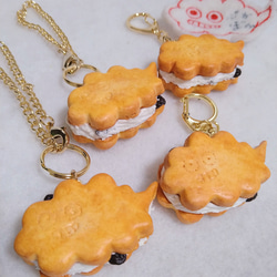 ♡SIROCARA陶器置物レーズンバターサンド作家置物陶器食品サンプルぬいぐるみ フェイクスイーツ☆ぷかぽかちゃんのレーズンバターサンド 立体