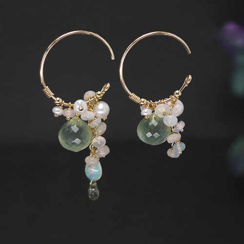 14kgfグリーンカラーオパールロンデルショートピアス/イヤリング