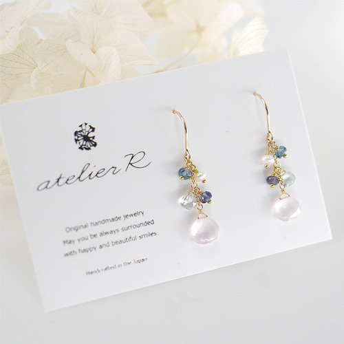 14kgf 宝石質ガーネットのピアス スワロフスキー・クリスタル