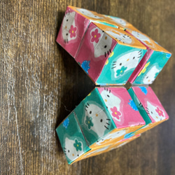 楽しく遊べる折り紙無限キューブ 2枚目の画像