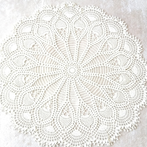 ホワイトレース編みテーブルクロス にしこ レース編みドイリー