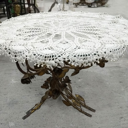 レース編み70cm・丸テーブルクロス（パール159個付） その他インテリア