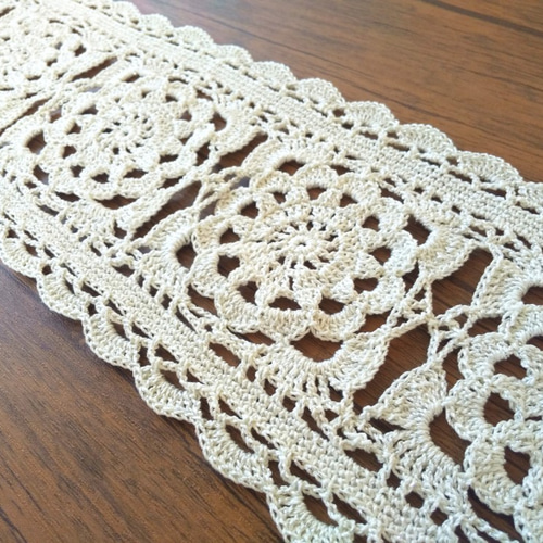 テ-ブルランナー crochet 手編みレース ヴィンテージ コットン