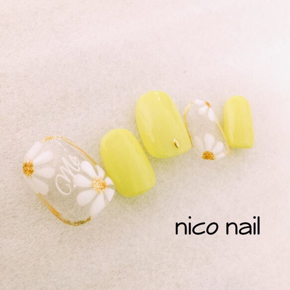 パステルフラワーネイル(イエロー) ネイルチップ（つけ爪） nico nail 