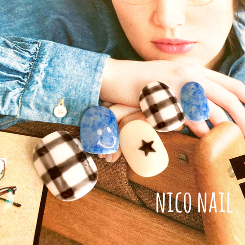 New 】流行・ギンガムチェックネイル・デニム×ニコちゃん ・ネイル  
