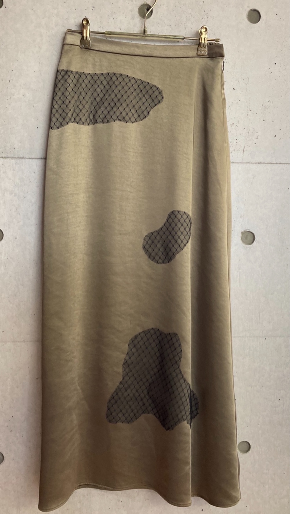 サテン・配色レース・ロングタイトスカート