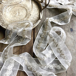 ビーズ刺繍のオーガンジーリボン White×Silver リボン・テープ SARA