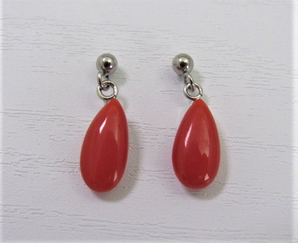 土佐の宝石珊瑚 　さんご　アクセサリ－・ジュエリ－　イヤリング・ノンホールピアス　No－00693