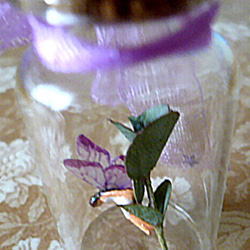 小瓶の妖精（ユーカリその1）　置物　妖精標本商会　妖精・フェアリー 4枚目の画像