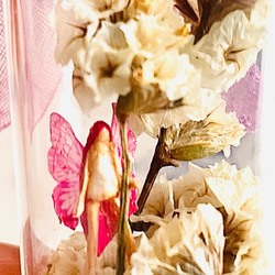 小瓶の妖精（ハナハマサジその1）　置物　妖精標本商会　妖精・フェアリー　妖精アクセサリー　置き物　ドライフラワー 2枚目の画像
