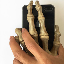 受注制作/生産　スカル手骨　携帯ケース　ユニク 手作り iPhone XR IPAD 三次元 4枚目の画像