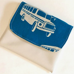 レトロなボンネットバス柄（blue)の移動ポケット 1枚目の画像