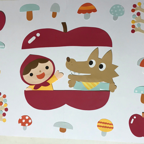 保育壁面 おおかみと赤ずきんちゃん タペストリー・壁掛け リエ0706