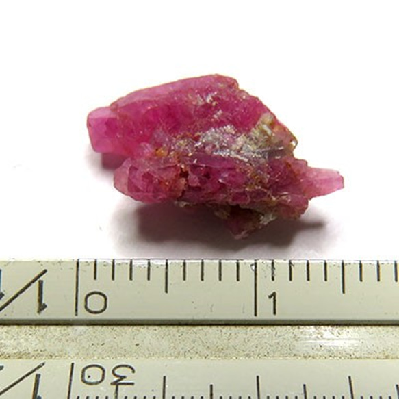 超希少 ピンクサファイア 結晶 原石 ルース 天然石 9月 誕生石 trg179 4枚目の画像