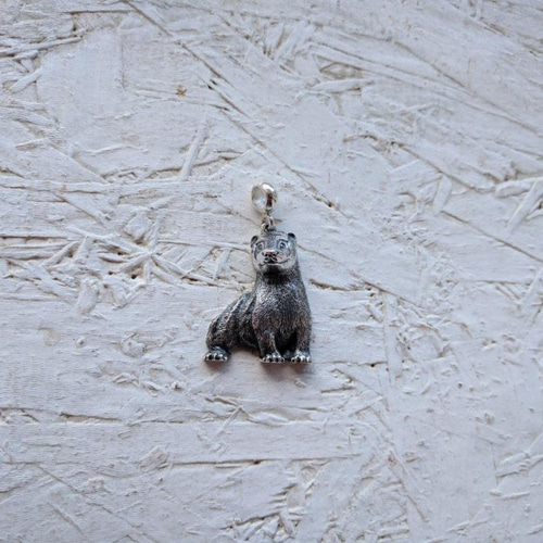 フェレットネックレス、銀フェレット、フェレットジュエリー