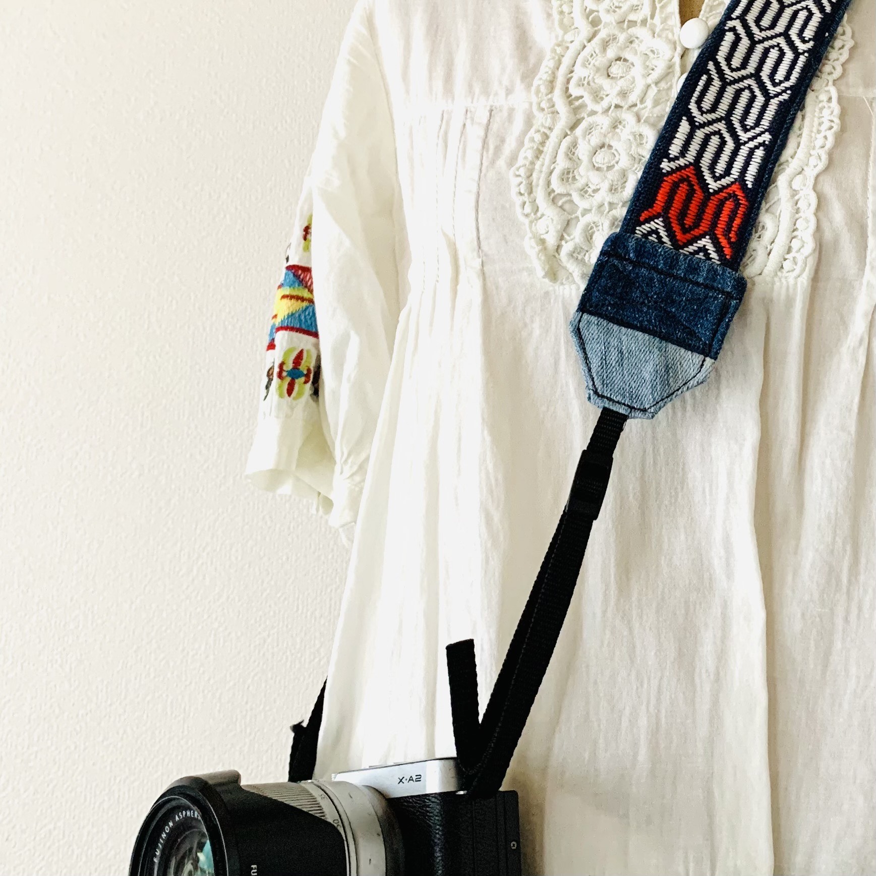 こぎん刺し総刺しカメラストラップ 大人気♡藍亀【デニムリメイク】⌘受注製作⌘ 特別企画2208