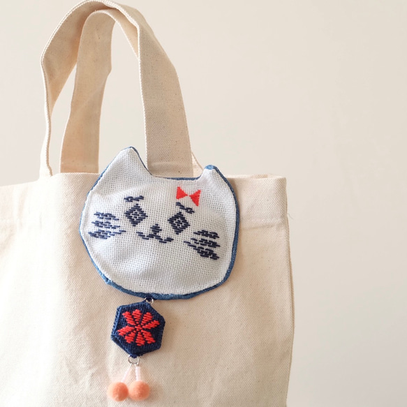 ネコさんトートバッグ【こぎん刺し☺︎刺繍☺︎猫さん】キャッツトート☺︎ 猫の日2023 2枚目の画像