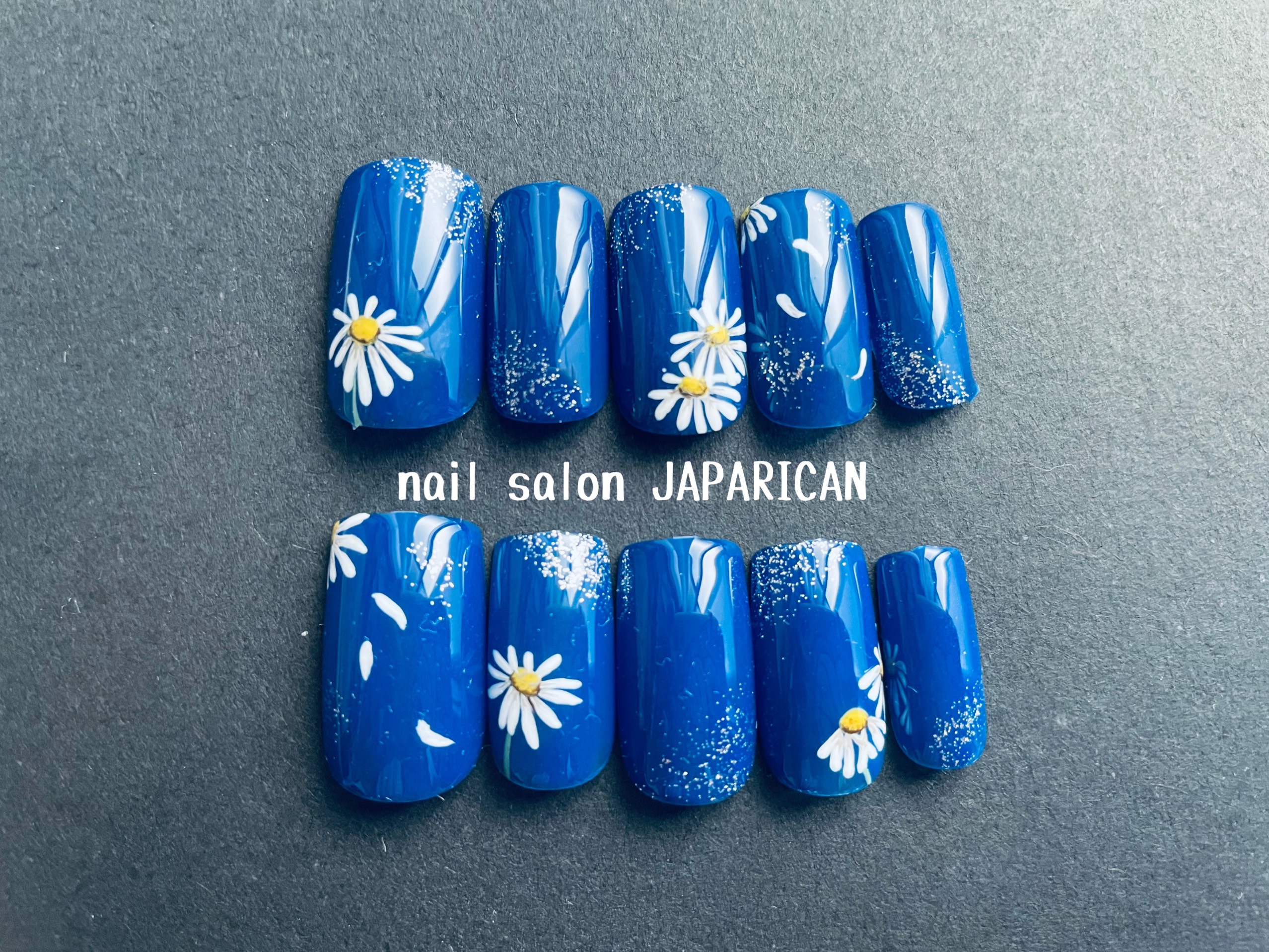 夜空+デイジーネイル 4,200円