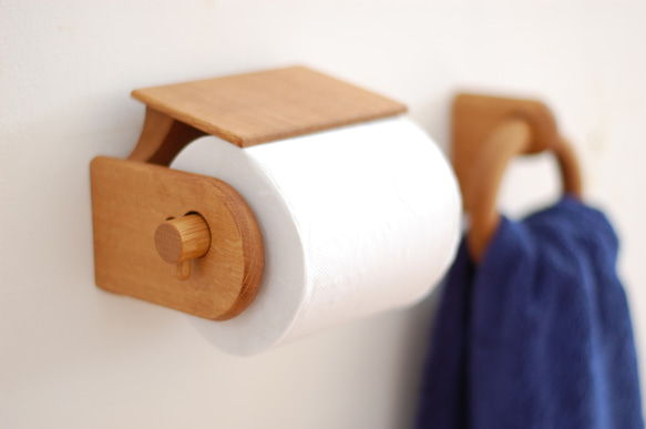 ずっきー様完成品オーダートイレットペーパー入れ K様ご注文 トイレットペーパーホルダー オーク バス・トイレ