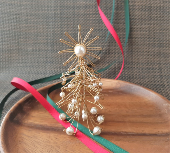 手のひらサイズのクリスマスツリーa　パール 1枚目の画像