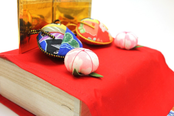 ひな祭り　女の子の誕生祝にも　きもの貝雛セット（総桐箱） 2枚目の画像