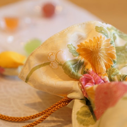 ☆稀少　同柄サイズ違いあり☆　菊の花咲く幸せ巾着　FUGURO小 4枚目の画像