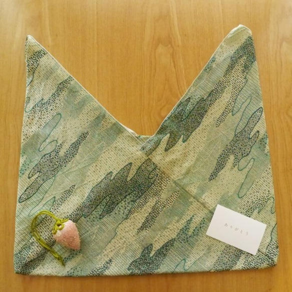 【贈品】淺綠色和服Azuma包+草莓背帶套裝 第6張的照片