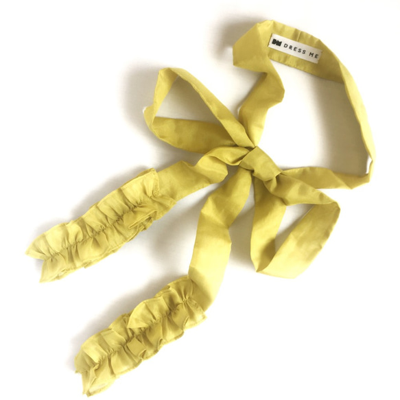 領結[RIBBON TIE（芥末黃）]褶邊絲綢棉 第1張的照片