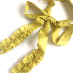 領結[RIBBON TIE（芥末黃）]褶邊絲綢棉 第2張的照片
