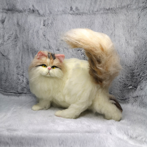 羊毛フェルト*もふもふペルシャ猫ちゃん*バンドメイドねこ