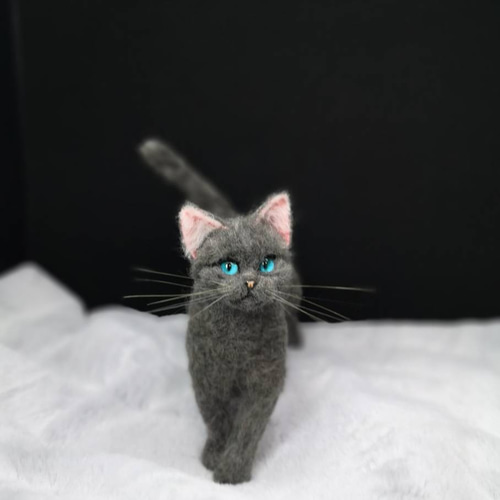 羊毛フェルト ロシアンブルー～サンタバージョン 猫 ハンドメイド ねこ
