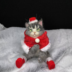 羊毛フェルト 三毛猫～サンタバージョン　猫　ハンドメイド　ねこ　サンタ　クリスマス　サンタクロース　ハンドメイド 4枚目の画像