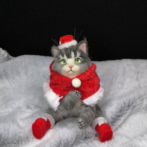 羊毛フェルト 三毛猫~サンタバージョン 猫 ハンドメイド ねこ 羊毛フェルト 三毛猫~サンタバージョン 猫 ハンドメイド ねこ