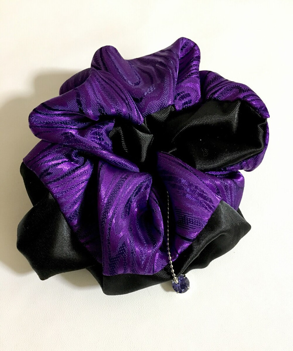 cool☆スワロチャーム付きツートンのサテンシュシュ☆紫