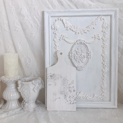 ロココ調ホワイトローズなインテリアボード ロココ調ホワイトローズなインテリアボード