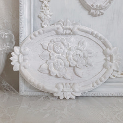 ロココ調ホワイトローズなカッティングボード＊小鳥と英字風スタンプ