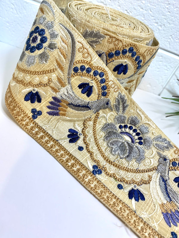 新作 SALE♡ インド刺繍リボン［50cm × 幅約8.5cm］No r8d5 2枚目の画像