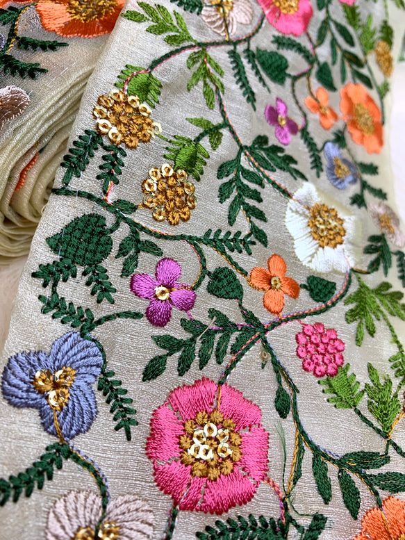 新作♡ ♡ インド刺繍リボン［50cm × 幅約10cm］No g 8枚目の画像